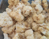 Foto del paso 3 de la receta: Coliflor especiada al horno