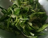 Foto langkah ke 3 dari resep Tumis Kangkung Tauco.