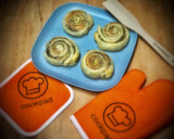 Foto del paso 8 de la receta: Rosas hojaldradas de salmón marinado con tapenade casero & ensalada de mango y feta —Cena Cookpad—