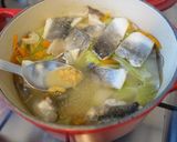 A picture of step 4 of Healthy & easy sea bass miso soup.