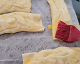 Foto del paso 9 de la receta: Hojaldres con embutidos, quesos y champiñones