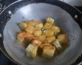 A picture of step 2 of Schezwan paneer.
