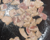 Foto del paso 2 de la receta: Lomo Saltado con Papas Rústicas Reinventado