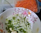 Foto langkah ke 1 dari resep Risol Ayam-Sayur Homemade.