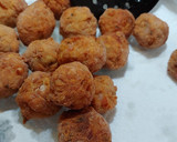 Foto del paso 6 de la receta: Albóndigas de pollo y berenjena salsa bacon y moruno amarillo