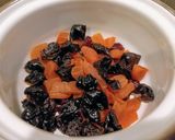 Aszalt gyümölcsös joghurt pirított mézes magvakkal recept fázis 1 fotója