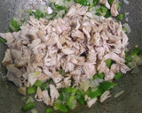 சத்துக்கள் நிறைந்த சுவைமிகு சிக்கன் ஷேன்விச்👌👌 (Chicken sandwich recipe in tamil) ரெசிபி ஸ்டேப் 3 புகைப்படம்