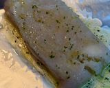 Foto del paso 2 de la receta: Merluza al papillote con zanahoria asada