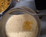 A picture of step 9 of Lauki-Chhupi Leftover Roti Pakodas.