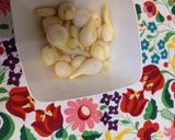Cukkinis saláta édes-ecetes kapros öntettel recept fázis 2 fotója