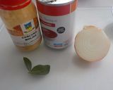 Foto del paso 3 de la receta: Merluza al limón al horno con salsa de verduras, cítricos y nata