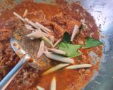 รูปขั้นตอนการทำที่ 3 ของ ผัดหมูลุยป่า
