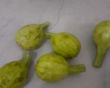 A picture of step 1 of Lauki ki sabzi.