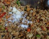 Foto langkah ke 3 dari resep Tumis Omcom Pedas.