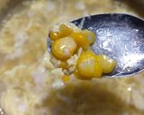 Foto langkah ke 2 dari resep Sup Jagung Telur.