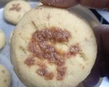 बटरस्टॉक्ट नानखटाई (butterscotch nankhatai recipe in marathi) रेसिपी स्टेप 3 फोटो 