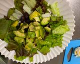 A picture of step 3 of Salad with Leftover Flat Bread.