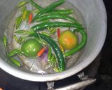 Foto langkah ke 1 dari resep Sambal Cabe Ijo Ala Warung Nasi Padang.