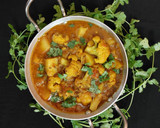 तरी वाले आलू गोभी की सब्जी (Tari wale aloo gobhi ki sabzi recipe in Hindi) रेसिपी चरण 5 फोटो