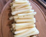 A picture of step 4 of Broad bean & pecorino salad.