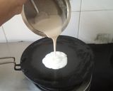 A picture of step 2 of Dosa with aloo masala.