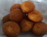 Foto langkah ke 4 dari resep 14. Bola-bola Ubi Kuning Kopong.