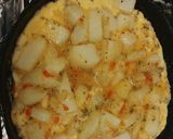 Foto del paso 4 de la receta: Tortilla de papas, cebolla y morrón