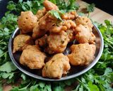 A picture of step 4 of Besan ke pakora.