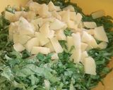 A picture of step 1 of Lettuce Salad.