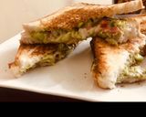 A picture of step 3 of Vegetable mayo grilled sandwich.