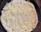 Serpenyős, grízes pizza recept fázis 12 fotója