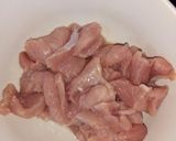 Foto langkah ke 3 dari resep Brokoli tumis daging 🐷.