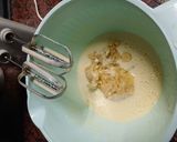 Foto del paso 2 de la receta: Budín de banana 🍌 relleno con dulce de leche