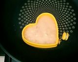 Foto langkah ke 2 dari resep Banana Pancake, 2bahan sangat simple untuk breakfast.