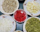 Hình bước làm 1 của món Bánh trung thu chay(bánh nướng nhân thập cẩm chay)