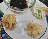 Foto langkah ke 2 dari resep (Mpasi 1y+) Steamed Dori saus Hongkong.