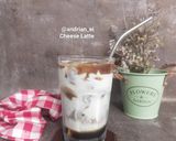 Foto langkah ke 4 dari resep Iced Cheese Latte Gula Aren.