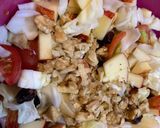 A picture of step 3 of Apple Waldorf salad🍎🥬🍅🥗.