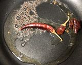 A picture of step 4 of Goru Chikkudukaya Pachadi (Cluster Beans Chutney - Andhra style).
