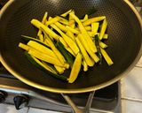 A picture of step 2 of One-Pan Spaghetti with Clams, Zucchini, and Saffron.