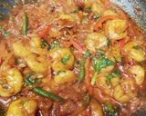 A picture of step 5 of King prawns & pointed peppers biryani.