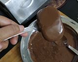 A picture of step 7 of Chocolate cake pop.