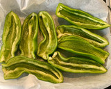 Foto del paso 2 de la receta: Barquitas de pimientos