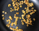 A picture of step 5 of Dates & Nuts Laddu.