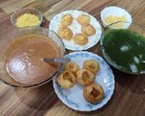A picture of step 6 of Pani puri.