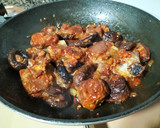 Foto del paso 6 de la receta: Arroz al horno con costillas, shiitake y caldo de verduras