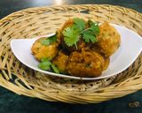 A picture of step 3 of Potato balls.