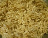 A picture of step 3 of Murmura Ladoo (Puffed rice Ladoo).