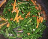 Foto langkah ke 3 dari resep Tumis Kacang Panjang Wortel.