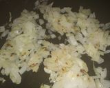 Foto del paso 5 de la receta: Quesadilla con Salchichas y Salsa Bechamel!